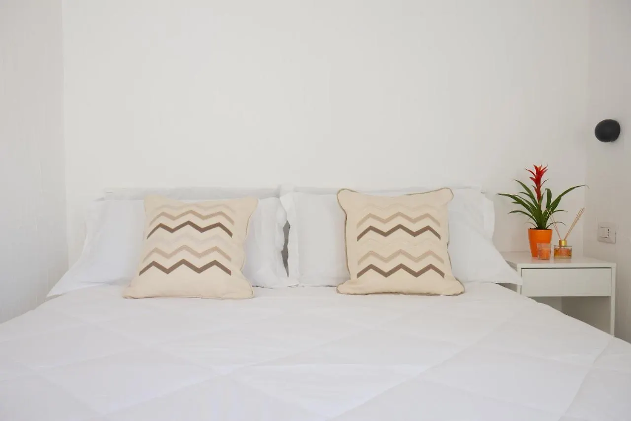 Guest House Sciola - Ts Rooms B&B San Sperate Alojamento de Acomodação e Pequeno-almoço